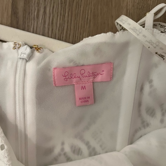 White Lace / Crochet dress - Picture 2 of 2